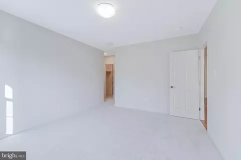 Bedroom - 6915 Saint Albans Rd, Mclean, VA 22101 photo 4 of 10