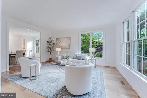 Living - 6915 Saint Albans Rd, Mclean, VA 22101 photo 1 of 7