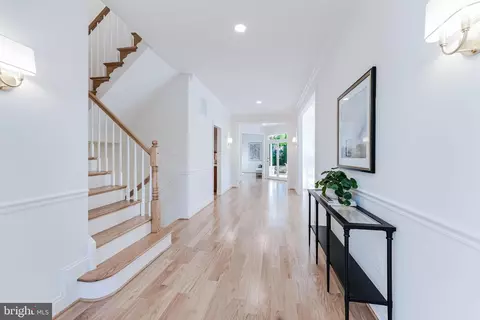Entry Way - 6915 Saint Albans Rd, Mclean, VA 22101 photo 1 of 9