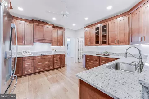 Kitchen - 6915 Saint Albans Rd, Mclean, VA 22101 photo 1 of 4