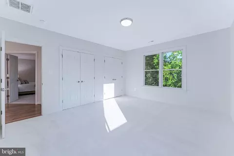 Bedroom - 6915 Saint Albans Rd, Mclean, VA 22101 photo 8 of 10