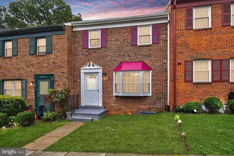 7419 Larne Ln, Lorton, VA 22079