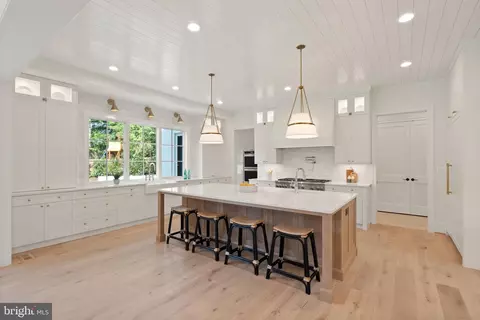 Kitchen - 1104 Sharon Ct, Mclean, VA 22101 photo 1 of 6