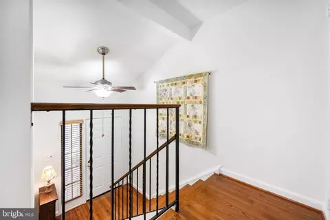 Entry Way - 2027 Headlands Cir, Reston, VA 20191 photo 4 of 4