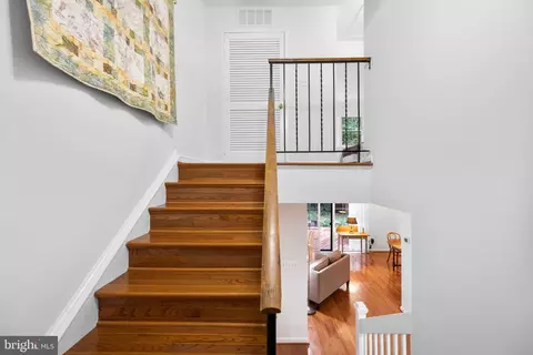Entry Way - 2027 Headlands Cir, Reston, VA 20191 photo 1 of 4