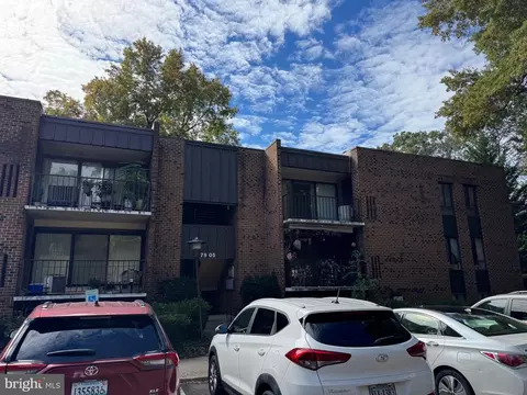 7905 Dassett Ct #304, Annandale, VA 22003