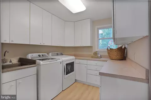 Other - 2615 E Meredith Dr, Vienna, VA 22181 photo 7 of 10