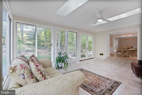 Entry Way - 2615 E Meredith Dr, Vienna, VA 22181 photo 2 of 5