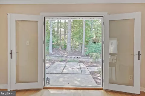 Entry Way - 2615 E Meredith Dr, Vienna, VA 22181 photo 3 of 5