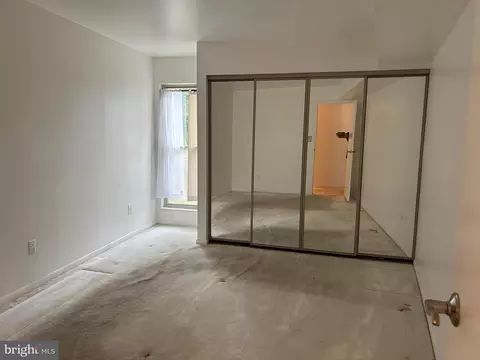 5802 Royal Dr #M, Springfield, VA 22152 photo 8