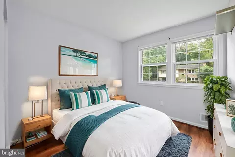 Bedroom - 7222 Willow Oak Pl, Springfield, VA 22153 photo 5 of 7