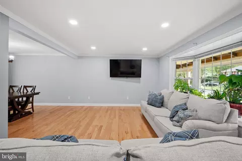 Other - 7222 Willow Oak Pl, Springfield, VA 22153 photo 3 of 7