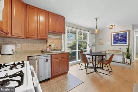 7317 Floyd Ave, Springfield, VA 22150 photo 18