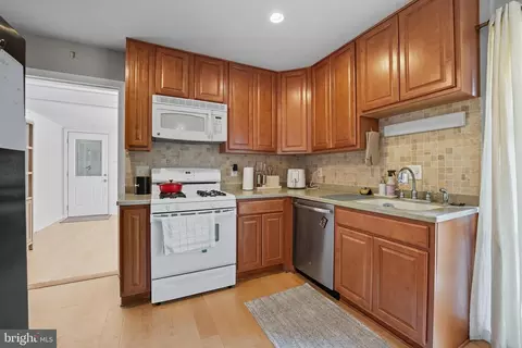 7317 Floyd Ave, Springfield, VA 22150 photo 16