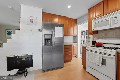7317 Floyd Ave, Springfield, VA 22150 photo 17