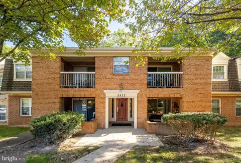 5932 Cove Landing Rd #101, Burke, VA 22015