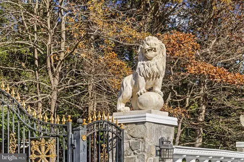 10900 Sunset Hills Rd, Reston, VA 20190 photo 10