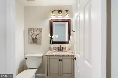 Bath - 8695 Young Ct, Springfield, VA 22153 photo 1 of 6