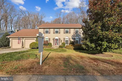 8510 Browning Ct, Annandale, VA 22003