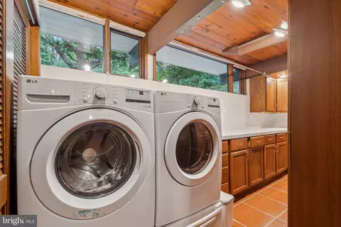 Other - 11428 Purple Beech Dr, Reston, VA 20191 photo 5 of 12