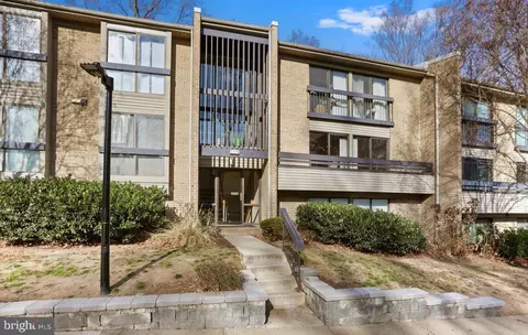 2118 Green Watch Way #10/201C, Reston, VA 20191