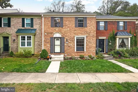 6048 Heathwick Ct, Burke, VA 22015