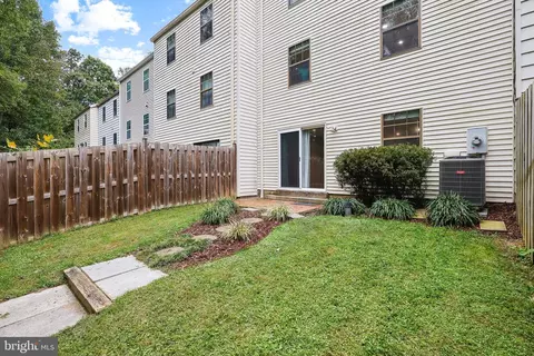 6048 Heathwick Ct, Burke, VA 22015 photo 37