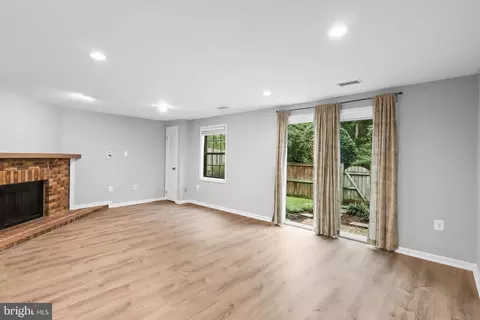 6048 Heathwick Ct, Burke, VA 22015 photo 29