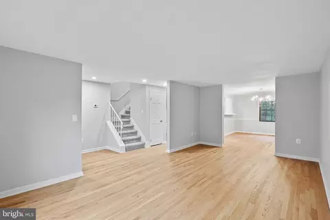 6048 Heathwick Ct, Burke, VA 22015 photo 6