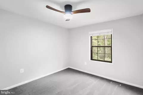 6048 Heathwick Ct, Burke, VA 22015 photo 23