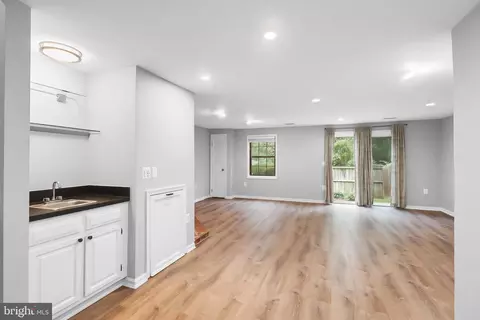 6048 Heathwick Ct, Burke, VA 22015 photo 28