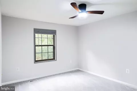 6048 Heathwick Ct, Burke, VA 22015 photo 21