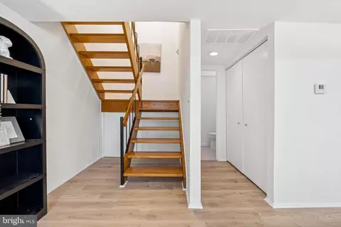 Entry Way - 11540 Hickory Cluster, Reston, VA 20190 photo 3 of 4