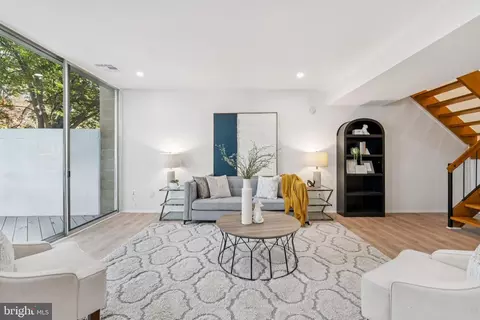Living - 11540 Hickory Cluster, Reston, VA 20190 photo 5 of 5