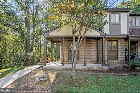 5879 Jacksons Oak Ct, Burke, VA 22015