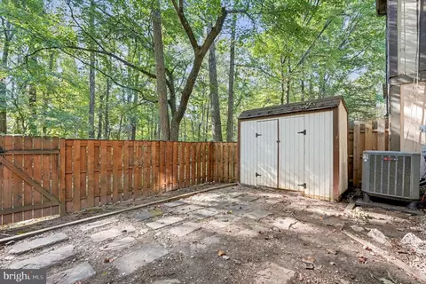 5879 Jacksons Oak Ct, Burke, VA 22015 photo 25