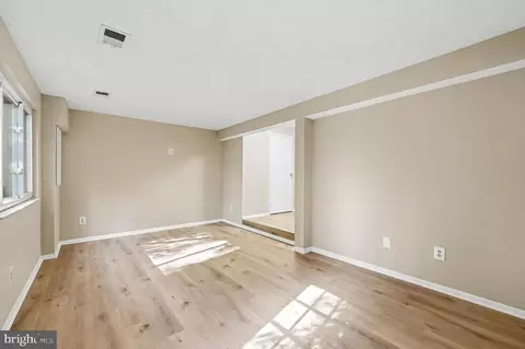 5879 Jacksons Oak Ct, Burke, VA 22015 photo 14