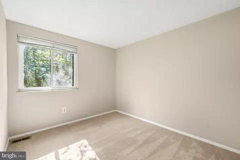 5879 Jacksons Oak Ct, Burke, VA 22015 photo 21
