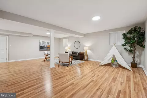 1172 Foxhound Ct, Mclean, VA 22102 photo 43