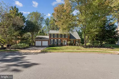 1172 Foxhound Ct, Mclean, VA 22102 photo 55