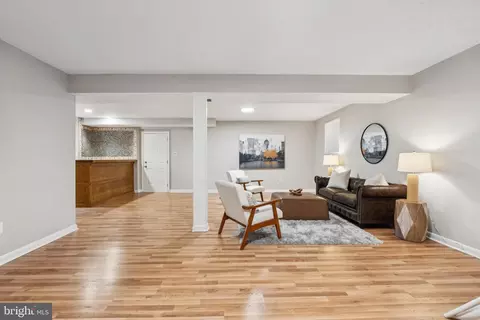 1172 Foxhound Ct, Mclean, VA 22102 photo 41