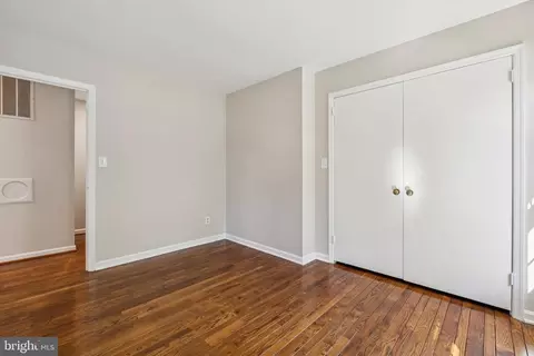1172 Foxhound Ct, Mclean, VA 22102 photo 23
