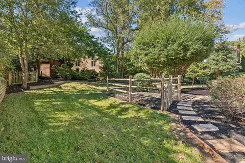 1172 Foxhound Ct, Mclean, VA 22102 photo 47