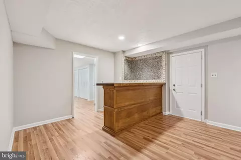 1172 Foxhound Ct, Mclean, VA 22102 photo 40