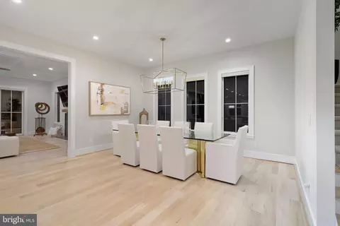 Dining - 7000 Hector Rd, Mclean, VA 22101 photo 2 of 3