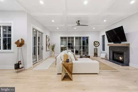 Living - 7000 Hector Rd, Mclean, VA 22101 photo 2 of 2