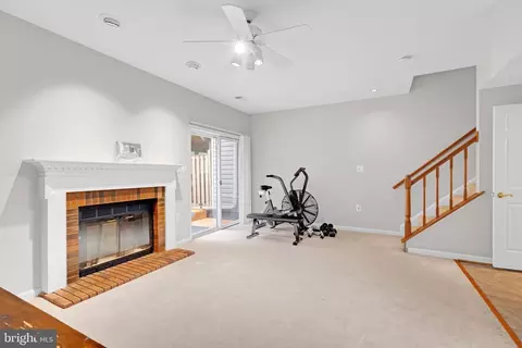 Living - 8110 Squirrel Run Rd, Springfield, VA 22152 photo 1 of 3