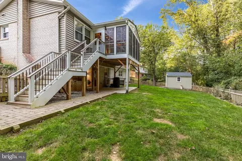 Exterior - 6801 Houndmaster Rd, Springfield, VA 22152 photo 4 of 7