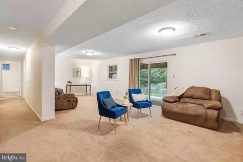 Other - 6801 Houndmaster Rd, Springfield, VA 22152 photo 3 of 13