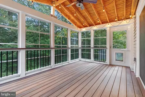 Exterior - 6801 Houndmaster Rd, Springfield, VA 22152 photo 3 of 7